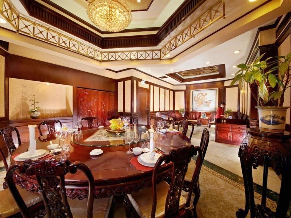 Wuxi Grand Hotel Экстерьер фото