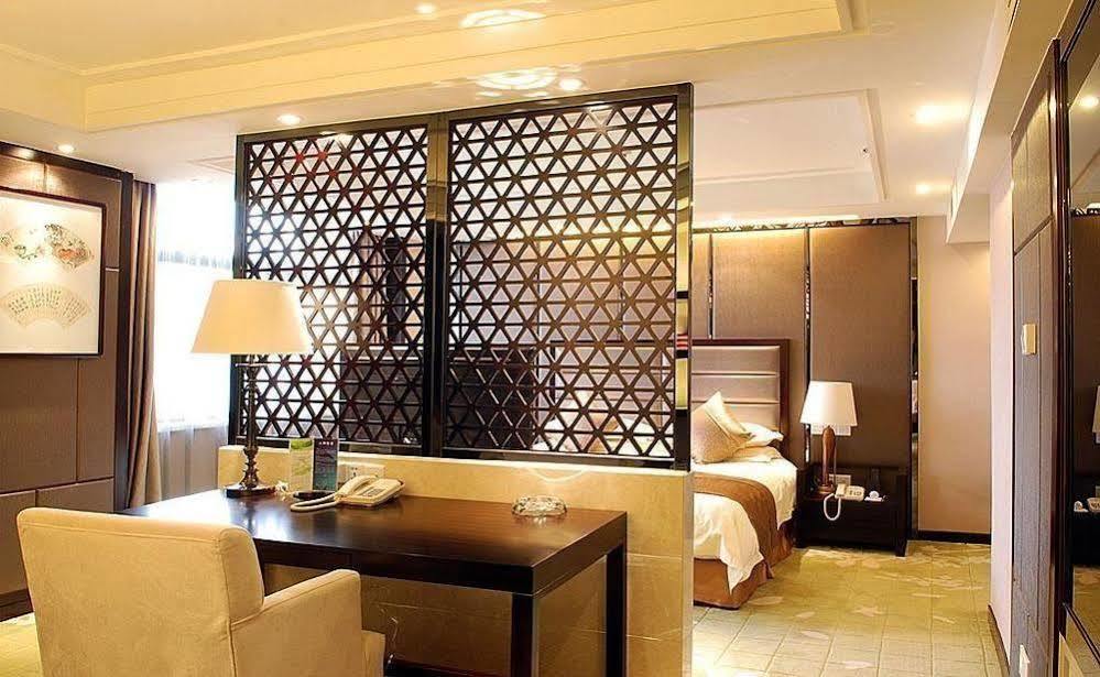 Wuxi Grand Hotel Экстерьер фото